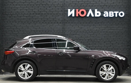 Infiniti QX70, 2014 год, 2 990 000 рублей, 11 фотография