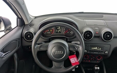 Audi A1, 2011 год, 1 050 000 рублей, 25 фотография