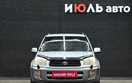 Toyota RAV4, 2002 год, 880 000 рублей, 2 фотография