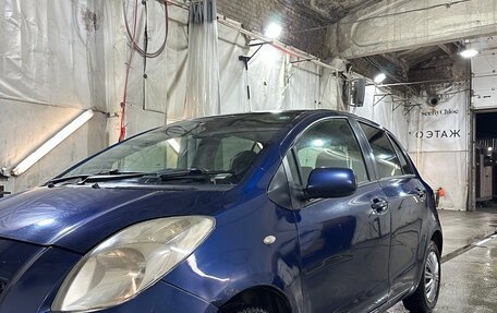 Toyota Vitz, 2005 год, 500 000 рублей, 10 фотография