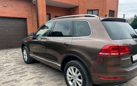 Volkswagen Touareg III, 2014 год, 2 800 000 рублей, 3 фотография