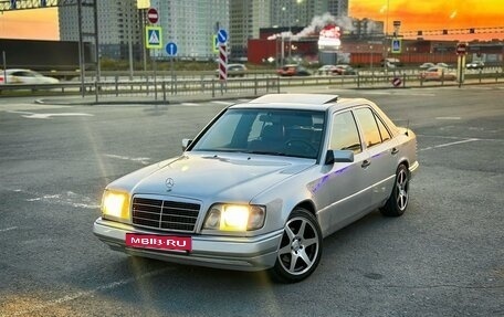 Mercedes-Benz E-Класс, 1994 год, 699 000 рублей, 2 фотография