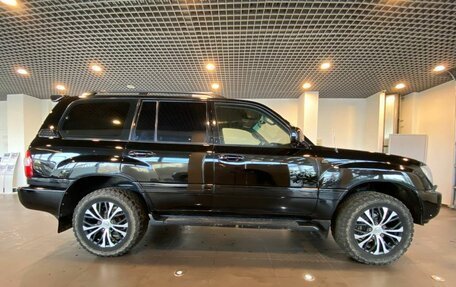 Toyota Land Cruiser 100 рестайлинг 2, 2006 год, 1 650 000 рублей, 2 фотография