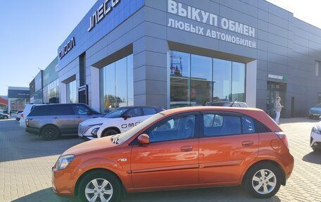 KIA Rio II, 2010 год, 725 000 рублей, 2 фотография