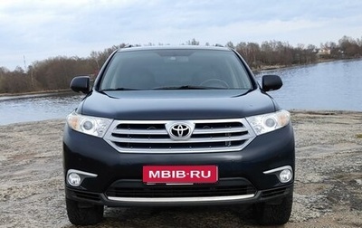 Toyota Highlander III, 2012 год, 2 600 000 рублей, 1 фотография