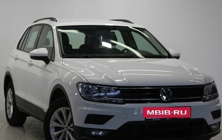 Volkswagen Tiguan II, 2018 год, 2 229 000 рублей, 3 фотография