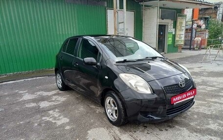 Toyota Yaris III рестайлинг, 2006 год, 422 000 рублей, 5 фотография