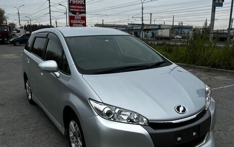 Toyota Wish II, 2013 год, 1 550 000 рублей, 14 фотография