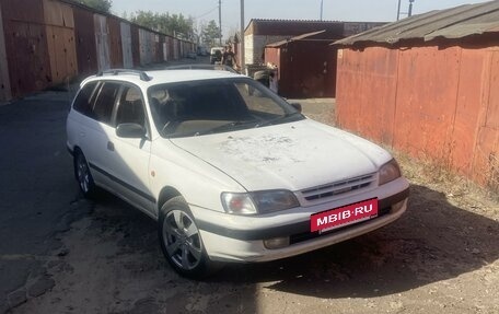 Toyota Caldina, 1993 год, 220 000 рублей, 3 фотография