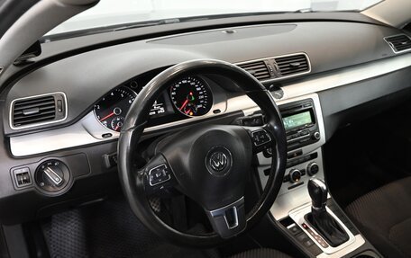 Volkswagen Passat B7, 2014 год, 1 420 000 рублей, 14 фотография