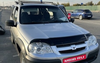 Chevrolet Niva I рестайлинг, 2013 год, 520 000 рублей, 1 фотография