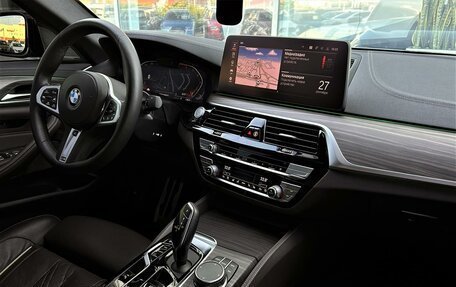 BMW 5 серия, 2020 год, 6 290 000 рублей, 13 фотография