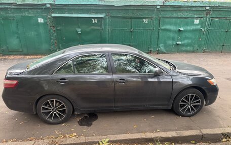 Toyota Camry, 2007 год, 650 000 рублей, 8 фотография