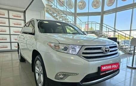 Toyota Highlander III, 2012 год, 3 770 000 рублей, 6 фотография