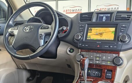 Toyota Highlander III, 2012 год, 3 770 000 рублей, 28 фотография