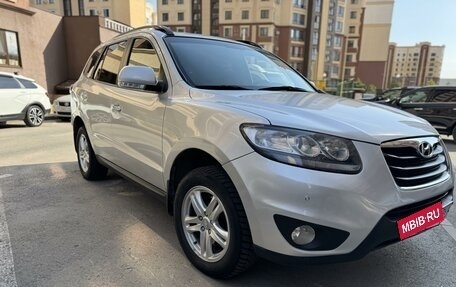 Hyundai Santa Fe III рестайлинг, 2011 год, 1 650 000 рублей, 2 фотография