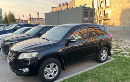 Toyota RAV4, 2010 год, 1 400 000 рублей, 2 фотография