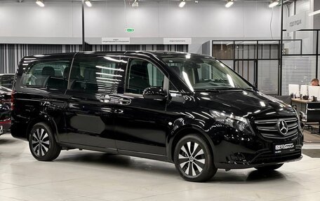 Mercedes-Benz Vito, 2024 год, 7 500 000 рублей, 2 фотография