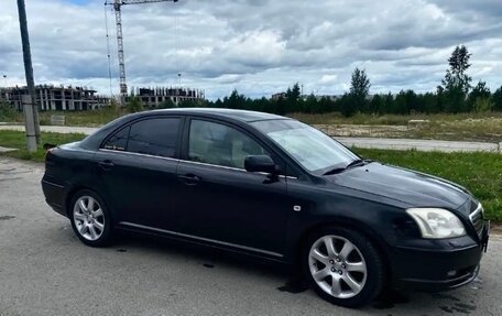 Toyota Avensis III рестайлинг, 2004 год, 680 000 рублей, 2 фотография