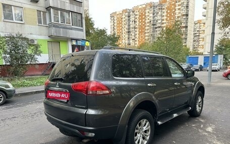 Mitsubishi Pajero Sport II рестайлинг, 2015 год, 2 199 000 рублей, 10 фотография