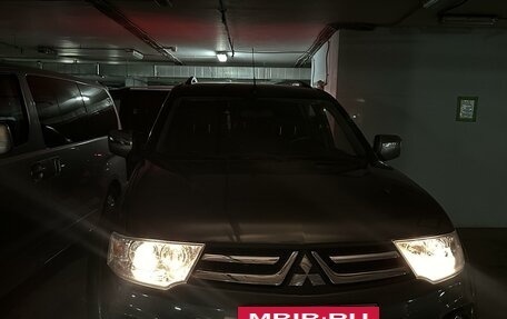 Mitsubishi Pajero Sport II рестайлинг, 2015 год, 2 199 000 рублей, 18 фотография