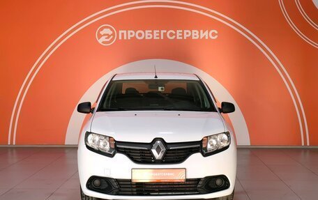 Renault Logan II, 2015 год, 850 000 рублей, 2 фотография