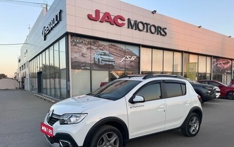 Renault Sandero II рестайлинг, 2021 год, 1 490 000 рублей, 1 фотография