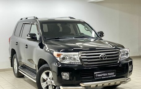 Toyota Land Cruiser 200, 2015 год, 4 666 000 рублей, 3 фотография