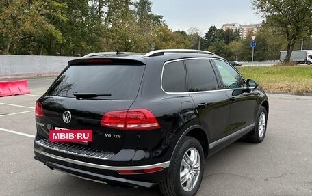 Volkswagen Touareg III, 2015 год, 2 630 000 рублей, 3 фотография