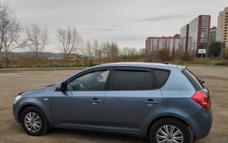 KIA cee'd I рестайлинг, 2008 год, 660 000 рублей, 12 фотография