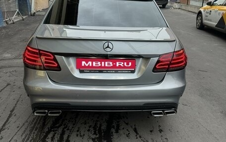 Mercedes-Benz E-Класс, 2013 год, 2 400 000 рублей, 4 фотография