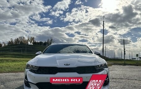 KIA K5, 2020 год, 3 000 000 рублей, 5 фотография