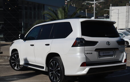 Lexus LX III, 2021 год, 15 000 000 рублей, 4 фотография