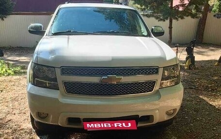 Chevrolet Tahoe III, 2013 год, 3 350 000 рублей, 6 фотография