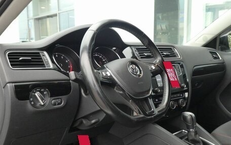 Volkswagen Jetta VI, 2018 год, 1 575 000 рублей, 12 фотография