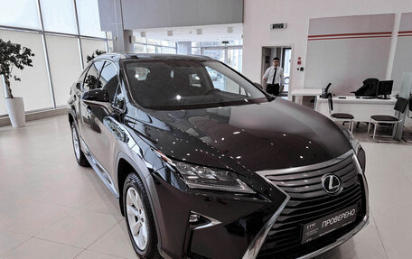 Lexus RX IV рестайлинг, 2016 год, 4 274 000 рублей, 3 фотография