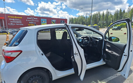 Toyota Vitz, 2019 год, 1 130 000 рублей, 10 фотография