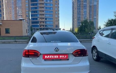 Volkswagen Jetta VI, 2014 год, 1 250 000 рублей, 3 фотография