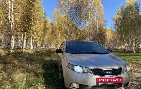 KIA Cerato III, 2010 год, 820 000 рублей, 2 фотография