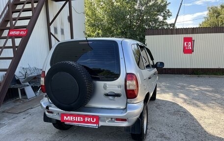 Chevrolet Niva I рестайлинг, 2006 год, 215 000 рублей, 2 фотография