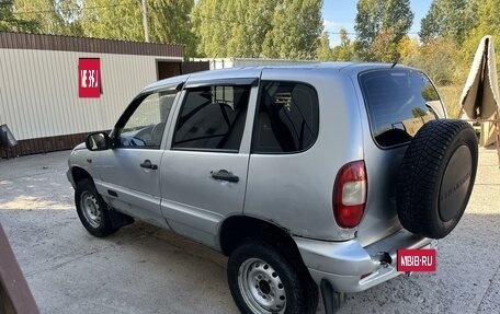 Chevrolet Niva I рестайлинг, 2006 год, 215 000 рублей, 3 фотография