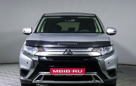 Mitsubishi Outlander III рестайлинг 3, 2019 год, 2 450 000 рублей, 2 фотография