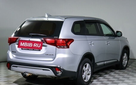 Mitsubishi Outlander III рестайлинг 3, 2019 год, 2 450 000 рублей, 5 фотография