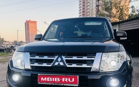 Mitsubishi Pajero IV, 2012 год, 2 250 000 рублей, 1 фотография