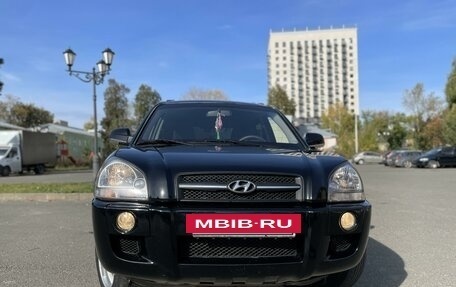 Hyundai Tucson III, 2006 год, 839 000 рублей, 2 фотография