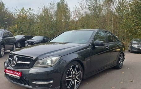 Mercedes-Benz C-Класс, 2011 год, 1 650 000 рублей, 11 фотография