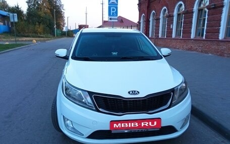 KIA Rio III рестайлинг, 2012 год, 830 000 рублей, 1 фотография