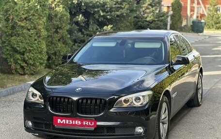 BMW 7 серия, 2010 год, 1 370 000 рублей, 2 фотография