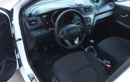 KIA Rio III рестайлинг, 2012 год, 830 000 рублей, 7 фотография