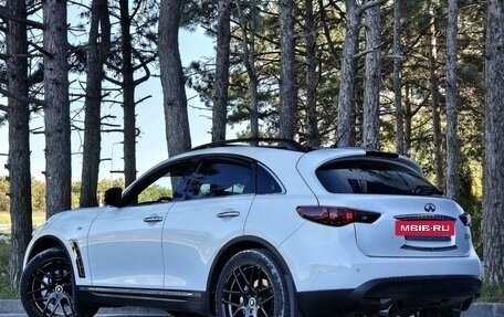 Infiniti QX70, 2014 год, 2 999 999 рублей, 7 фотография